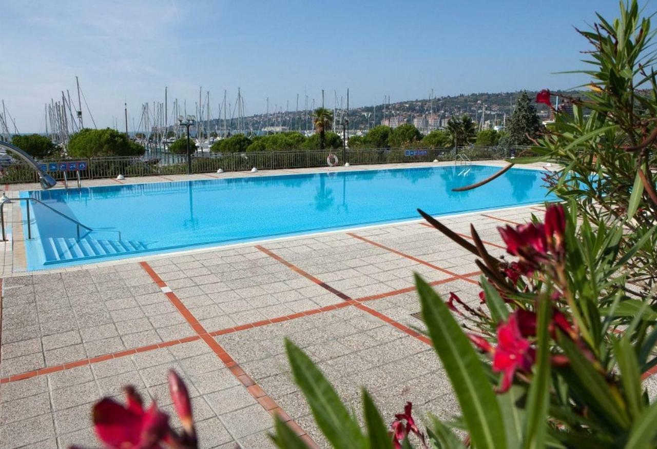 Floating House - Marina Relax Villa Portorož Kültér fotó